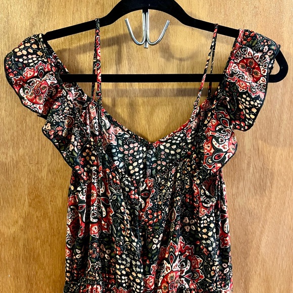 Never worn Xhilaration bohemian flowing jumpsuit - Picture 4 of 6